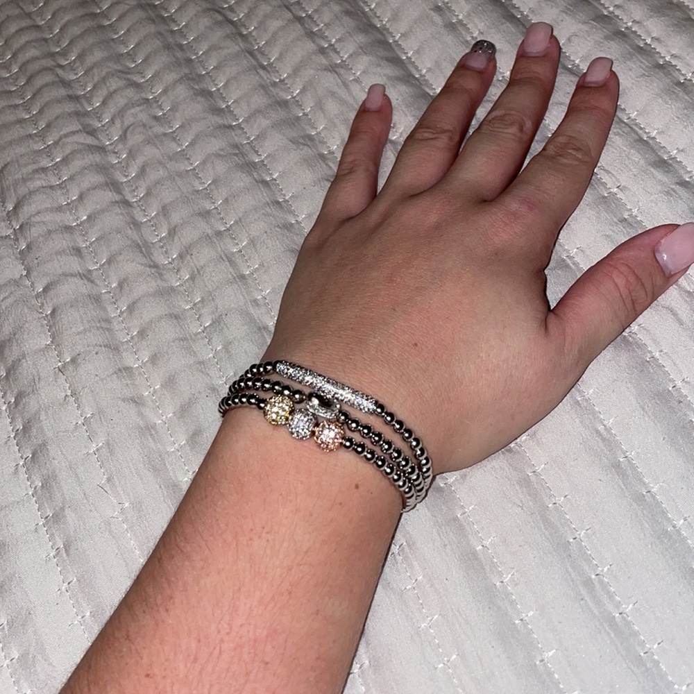 Stackable bracelets - Picture 6 of 7
